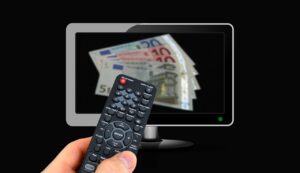 スマホで年賀状を作成する際の料金はどれくらい？