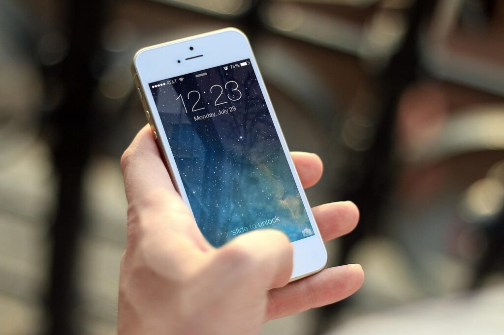 年賀状作成におすすめのアプリはiPhoneで人気のどれ？